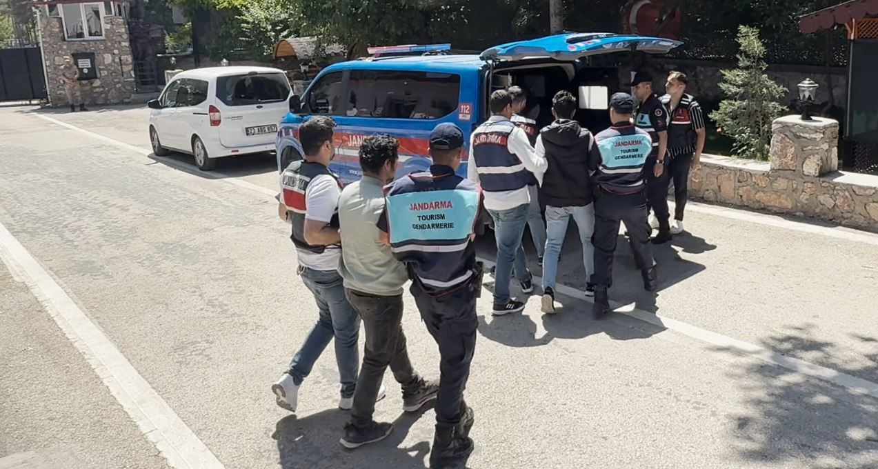 elazig-merkezli-4-ilde-dolandiricilik-operasyonu-2-tutuklama