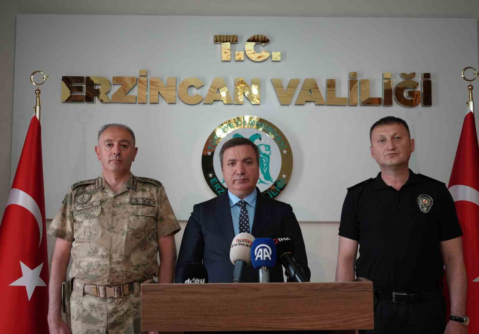 erzincanda-asayis-bilgilendirme-toplantisi-gerceklestirildi