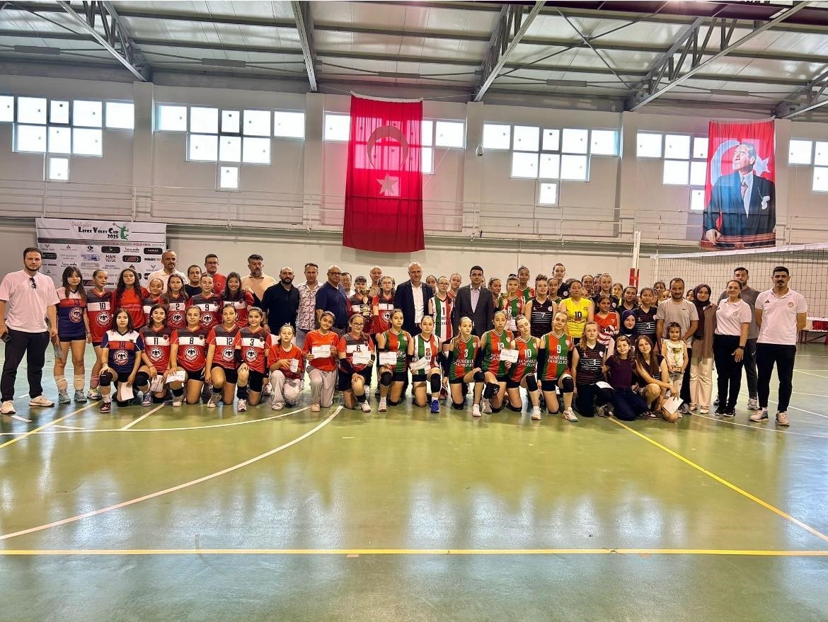 lefke-voley-cup-2025-turnuvasina-basladi