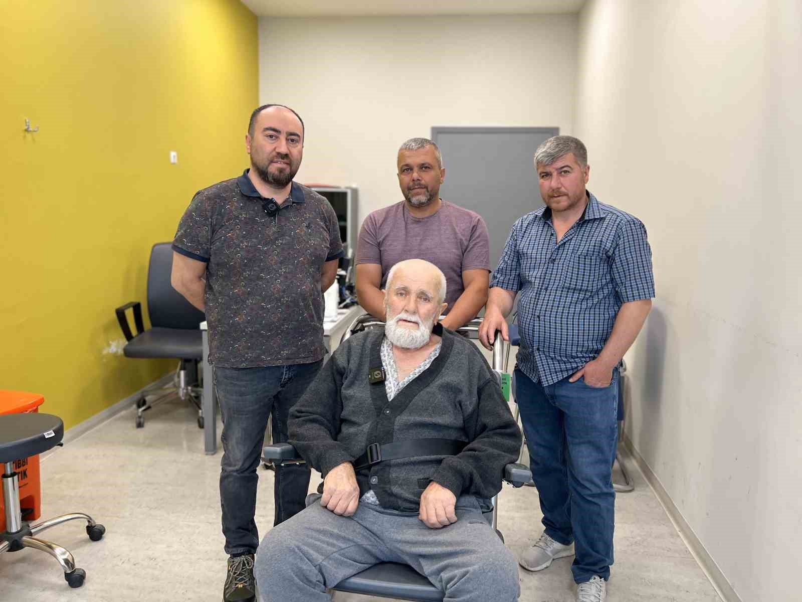 oglunun-kalp-masaji-babasina-hayat-verdi