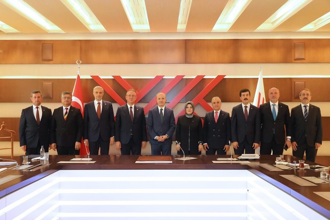 simava-kozmetik-teknolojileri-bolumu-mujdesi