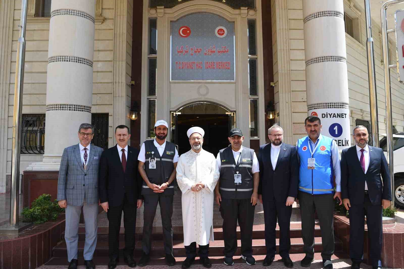 suudi-arabistan-hac-ve-umre-bakani-er-rabiadan-diyanet-isleri-baskani-erbasa-ziyaret