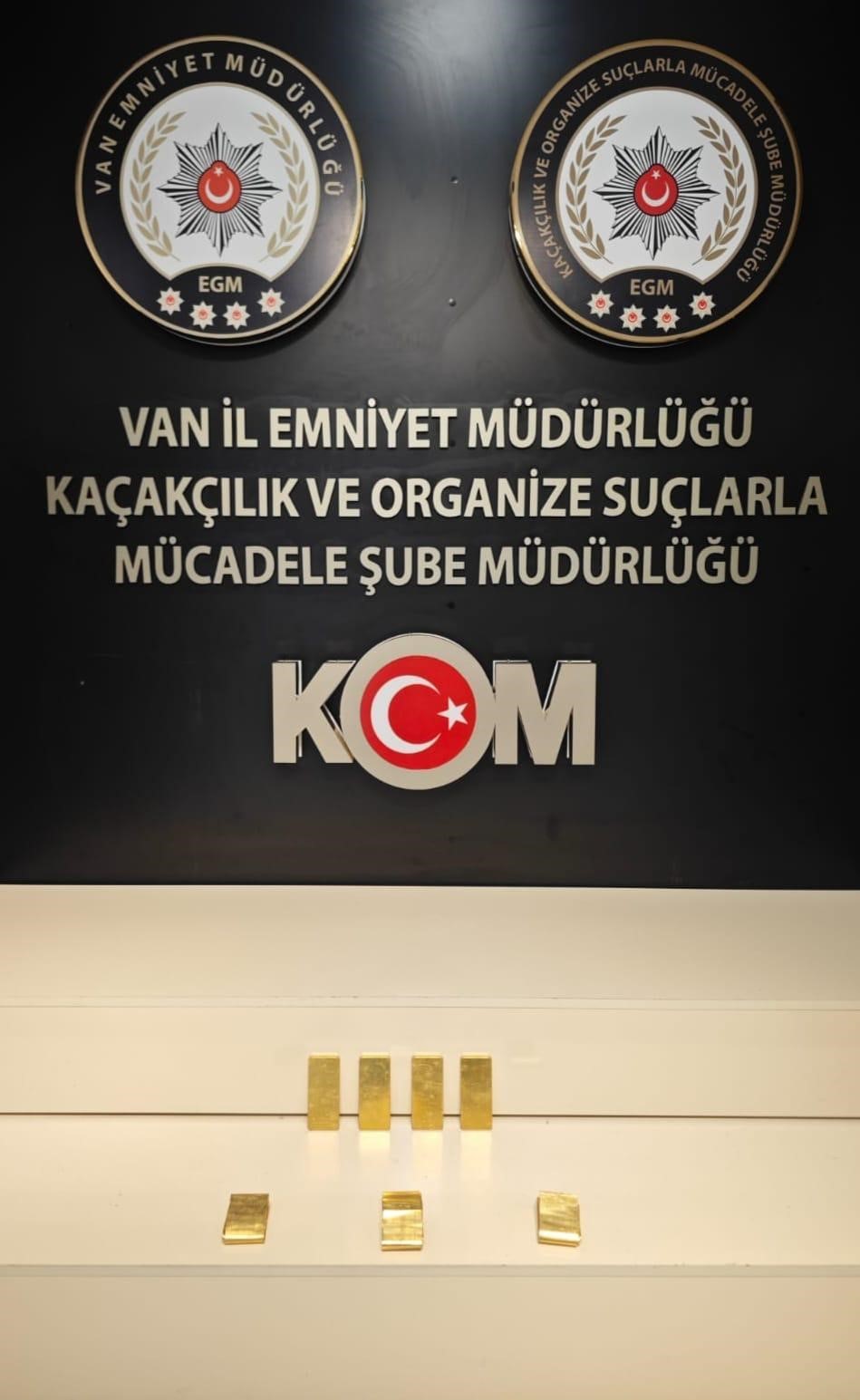 vanda-30-milyon-tl-degerinde-7-kilo-altin-ele-gecirildi