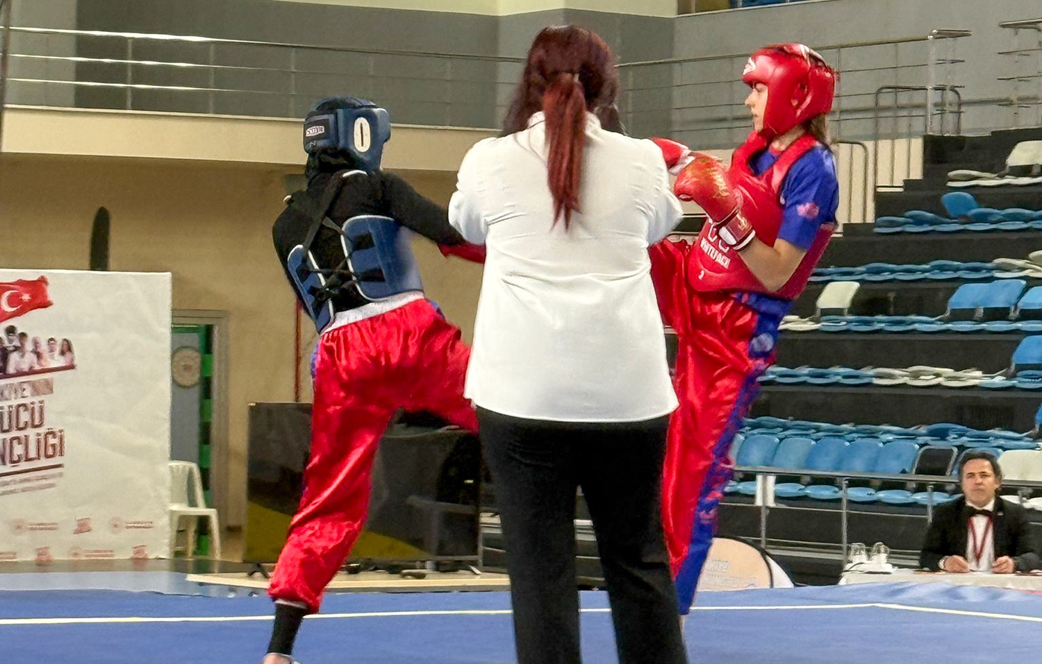 wushu-kung-fuda-iki-gumus-madalya-kazandilar
