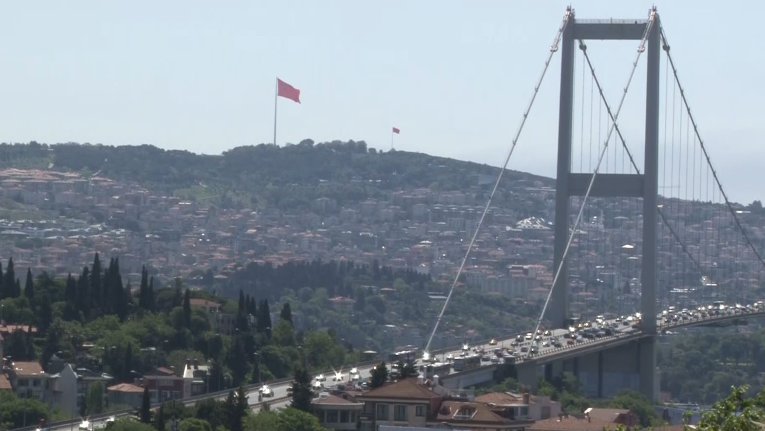 15-temmuz-sehitler-koprusunde-bayram-trafigi