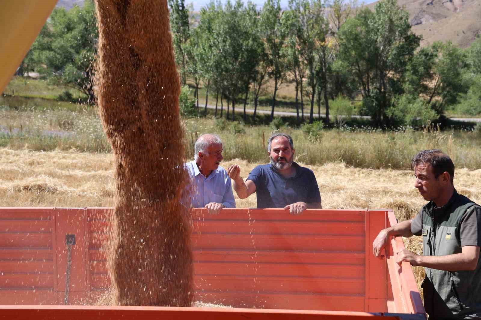 bakanlik-fiyatlari-acikladi-sivas-ciftcisi-memnun-kaldi