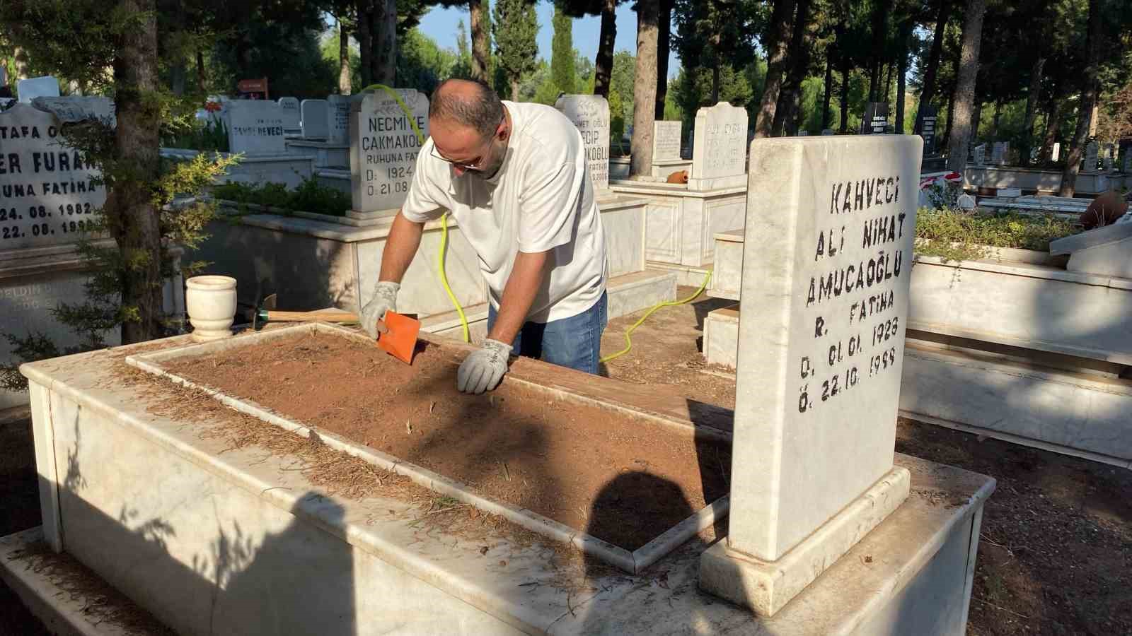 sicak-hava-kabir-ziyaretlerini-de-etkiledi