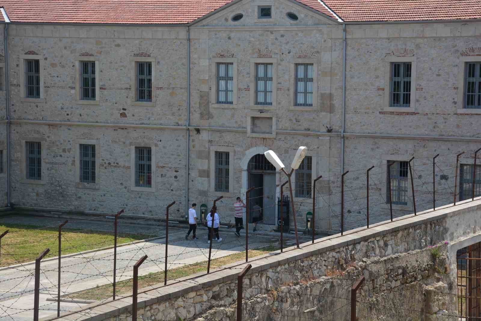 sinop-tarihi-cezaevi-muzesi-ziyarete-acildi