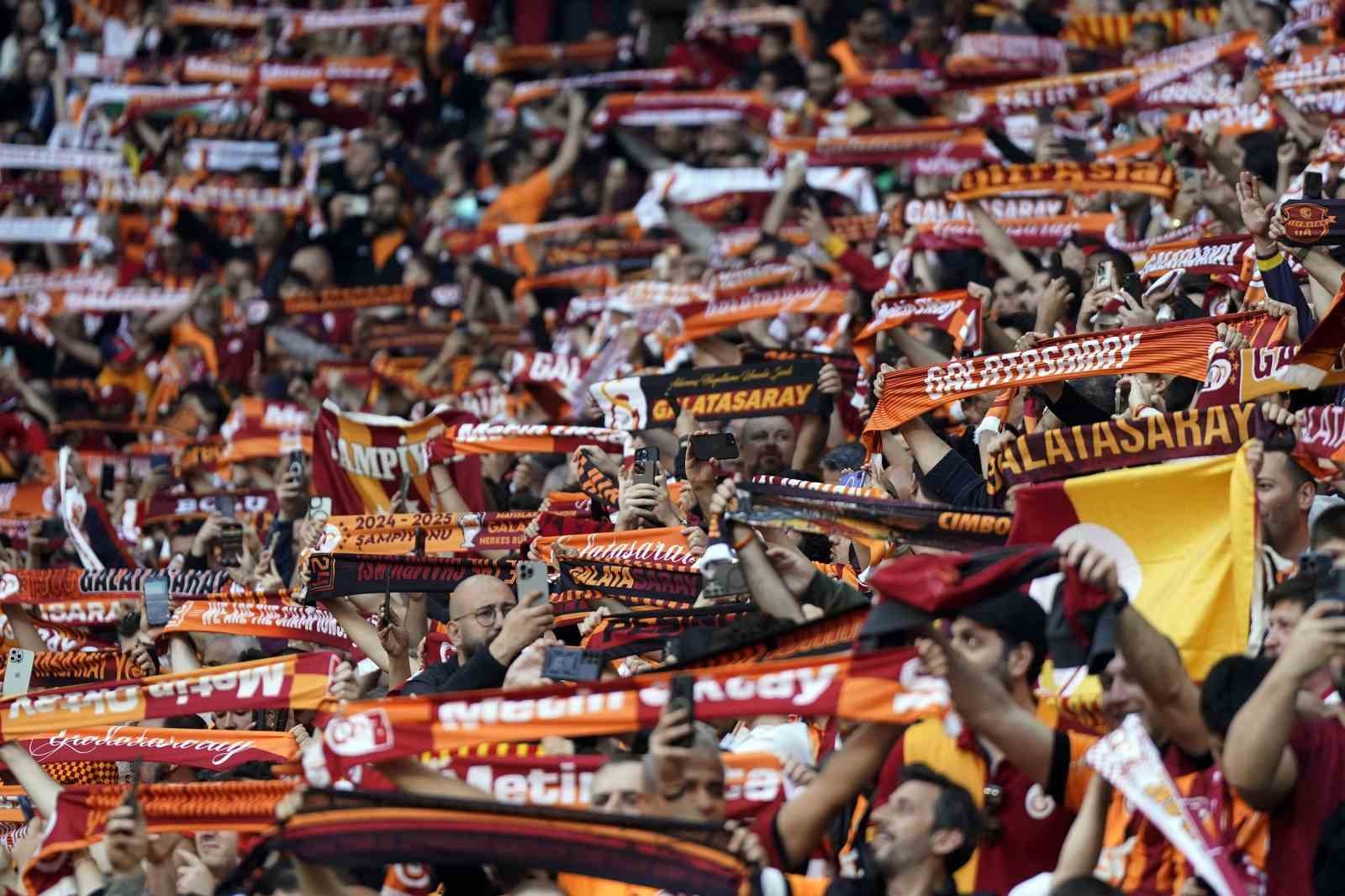 taraftar-ortalamalarinda-da-zirve-galatasarayin