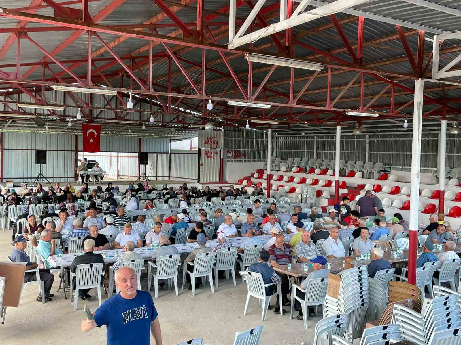 edirnenin-bu-koyunde-her-bayram-oncesi-mevlit-gelenegi-asirlardir-suruyor