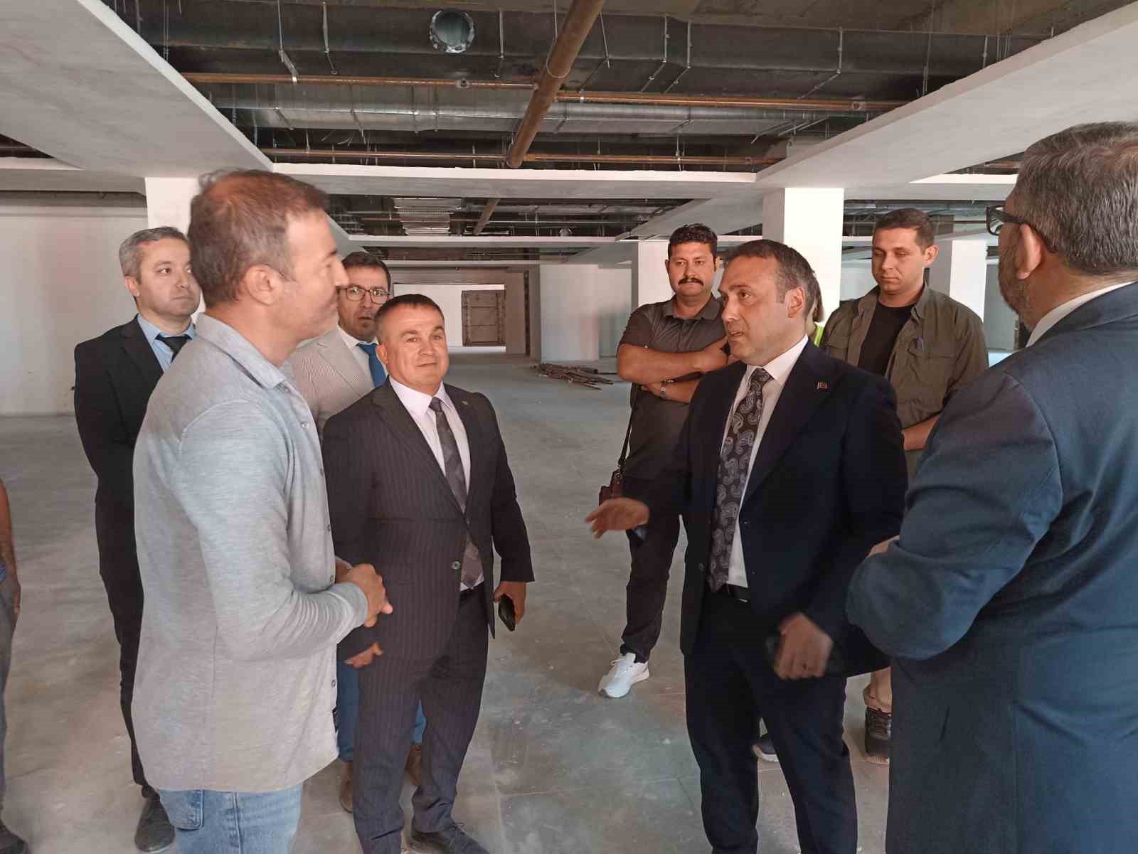 vali-sozer-bilecikte-devam-eden-yatirimlari-inceledi
