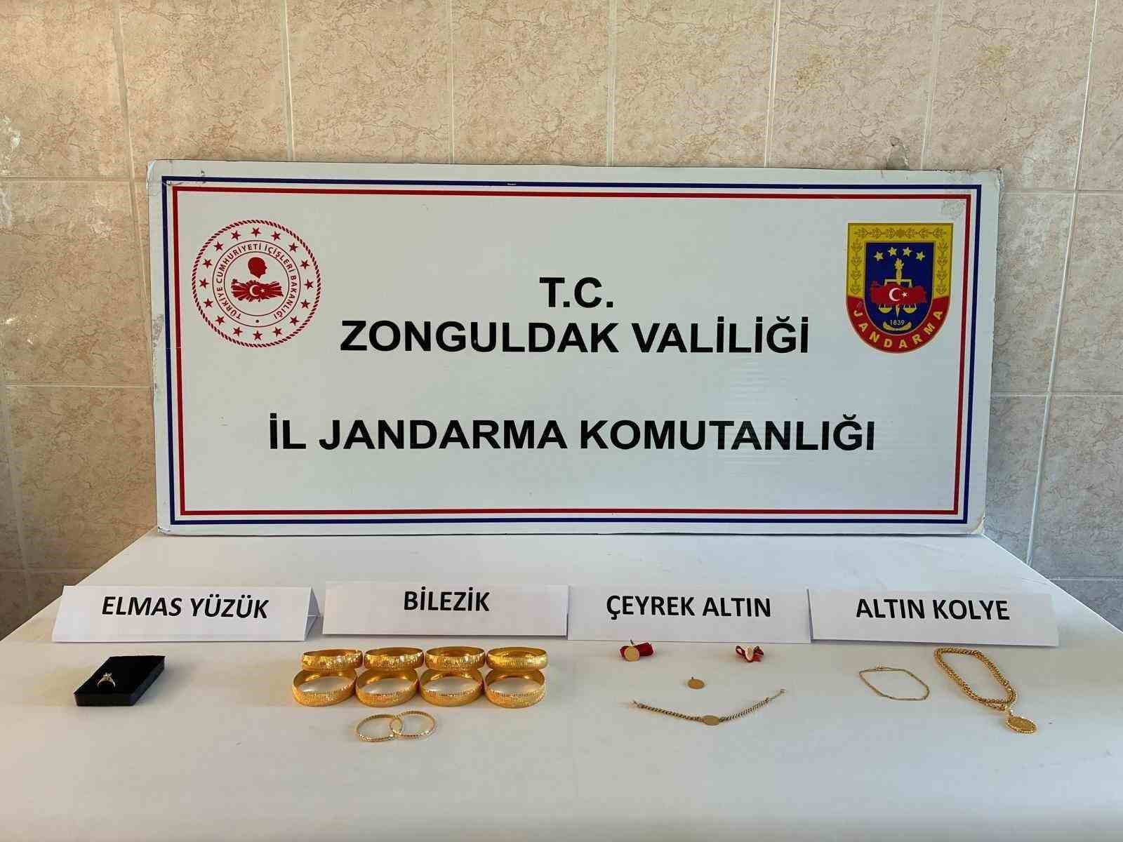 zonguldakta-calinan-ziynet-esyalari-boluda-topraga-gomulu-bulundu-2-kisi-tutuklandi