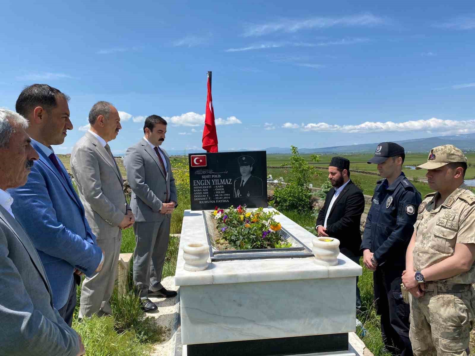 arpacayda-sehitler-bayramda-unutulmadi