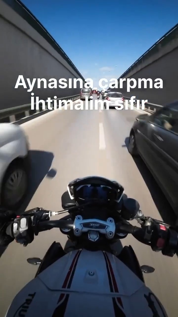aynami-kirdin-dedi-kamera-kaydi-cikinca-kacti