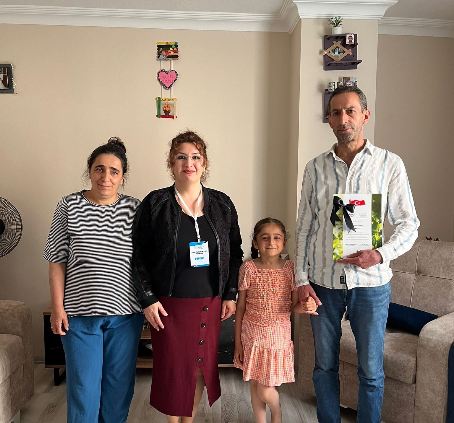 esenyurt-belediyesinden-bayramda-anlamli-ziyaret-sehit-aileleri-ve-cocuklar-unutulmadi