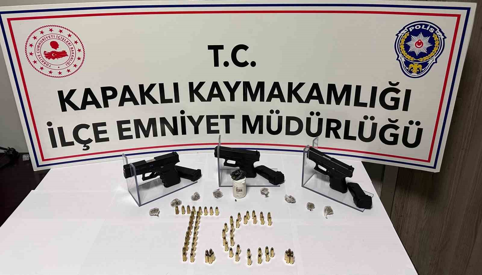 tekirdagda-ruhsatsiz-tabanca-ele-gecirildi