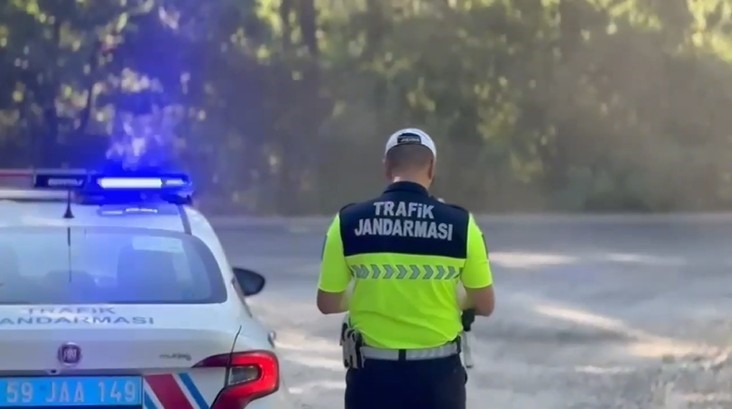 bakan-yerlikaya-kurban-bayraminin-ilk-3-gununde-2-bin-238-trafik-kazasi-meydana-geldi