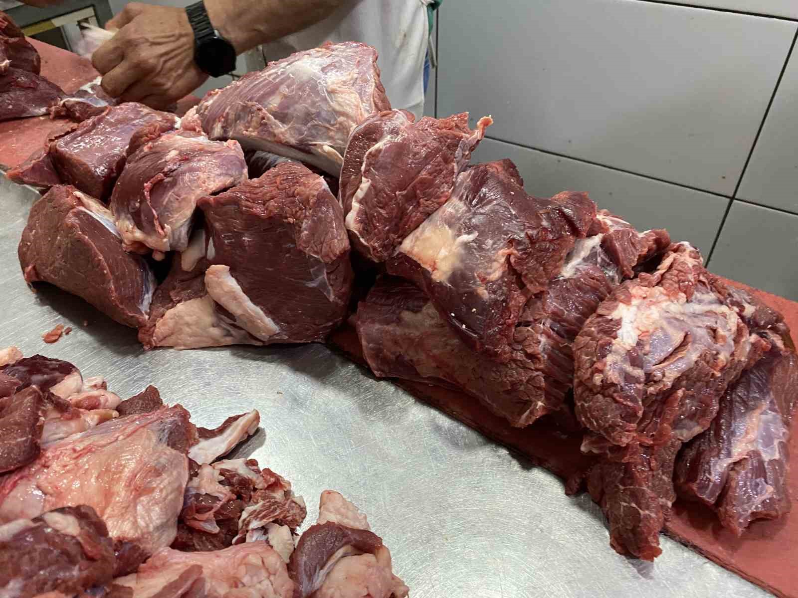 kasap-esnafi-et-saklarken-nelere-dikkat-edilmesi-gerektigini-anlatti