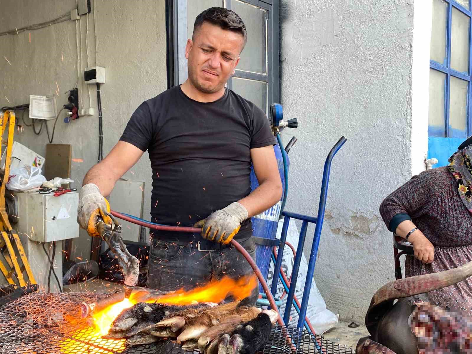 nigdedeki-metal-ustalari-bayramda-tezgahlarini-kelle-utmek-icin-aciyor