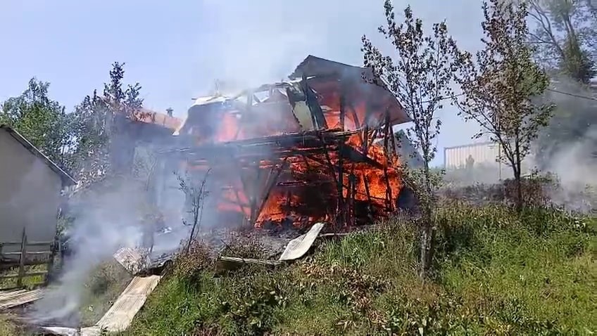 yayla-evi-alev-alev-yandi