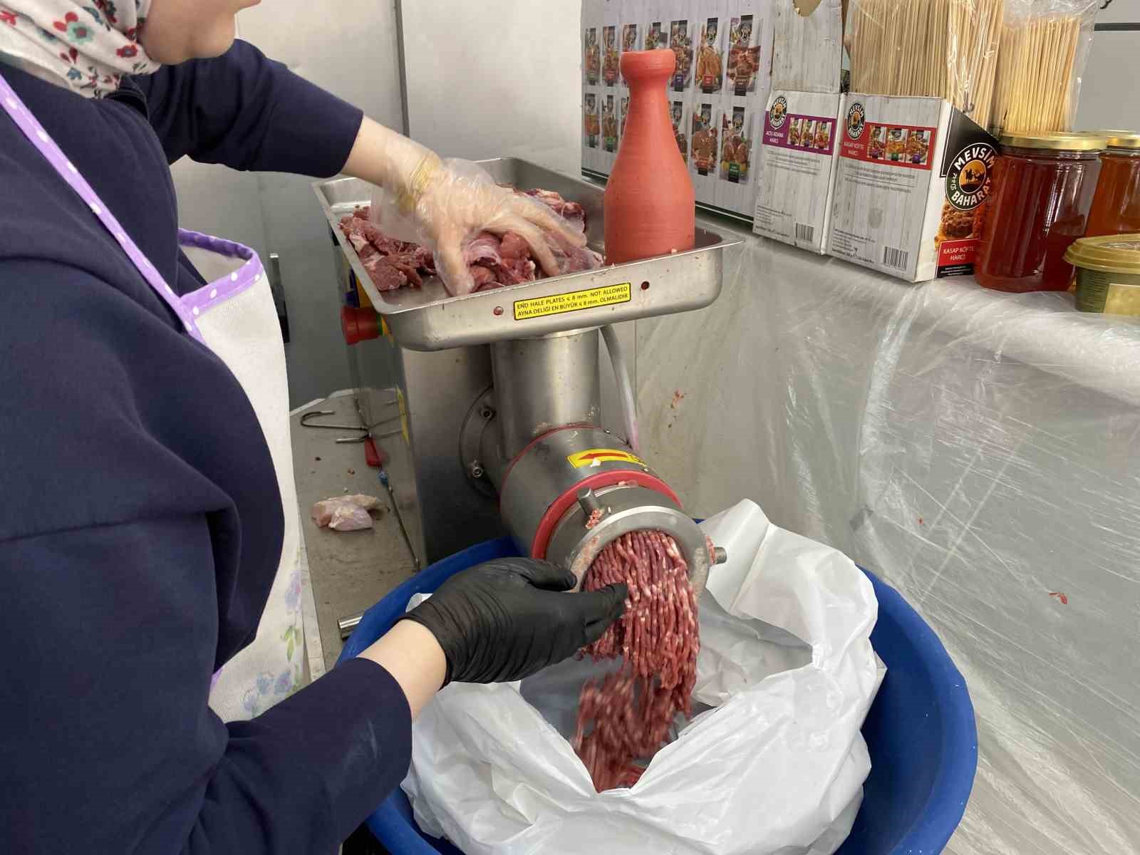 kurban-etlerinden-kiyma-cektirirken-dikkat-edilmesi-gerekenler
