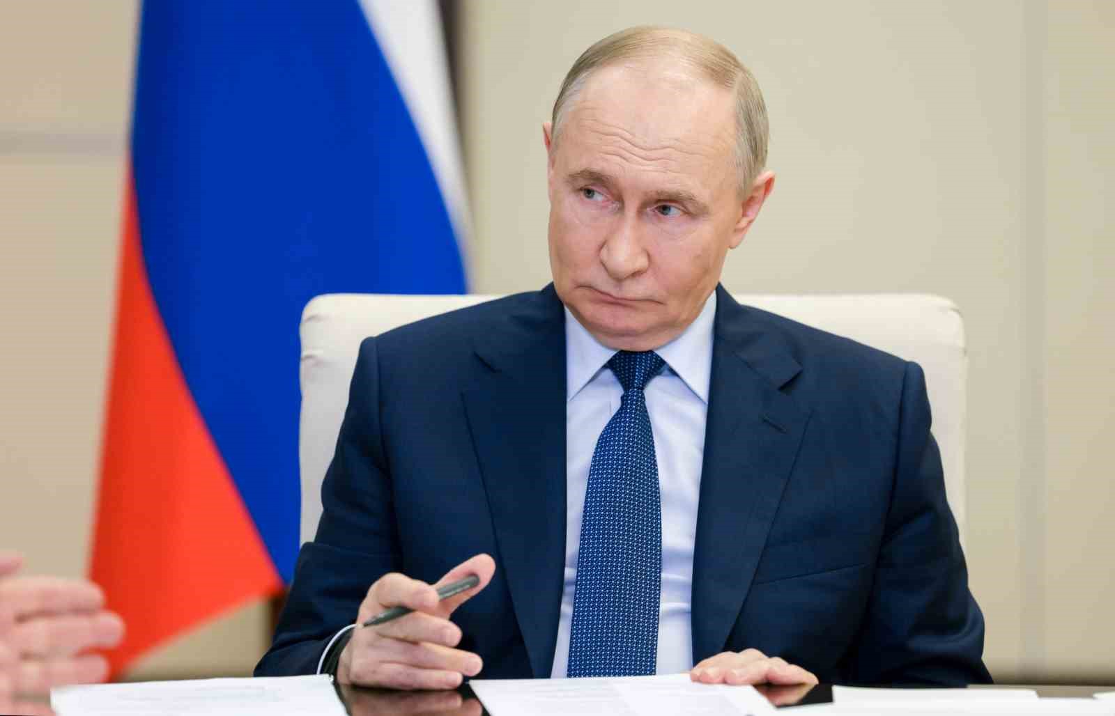 putinden-rus-donanmasinin-2050-yilina-kadar-gelistirilmesine-iliskin-imza
