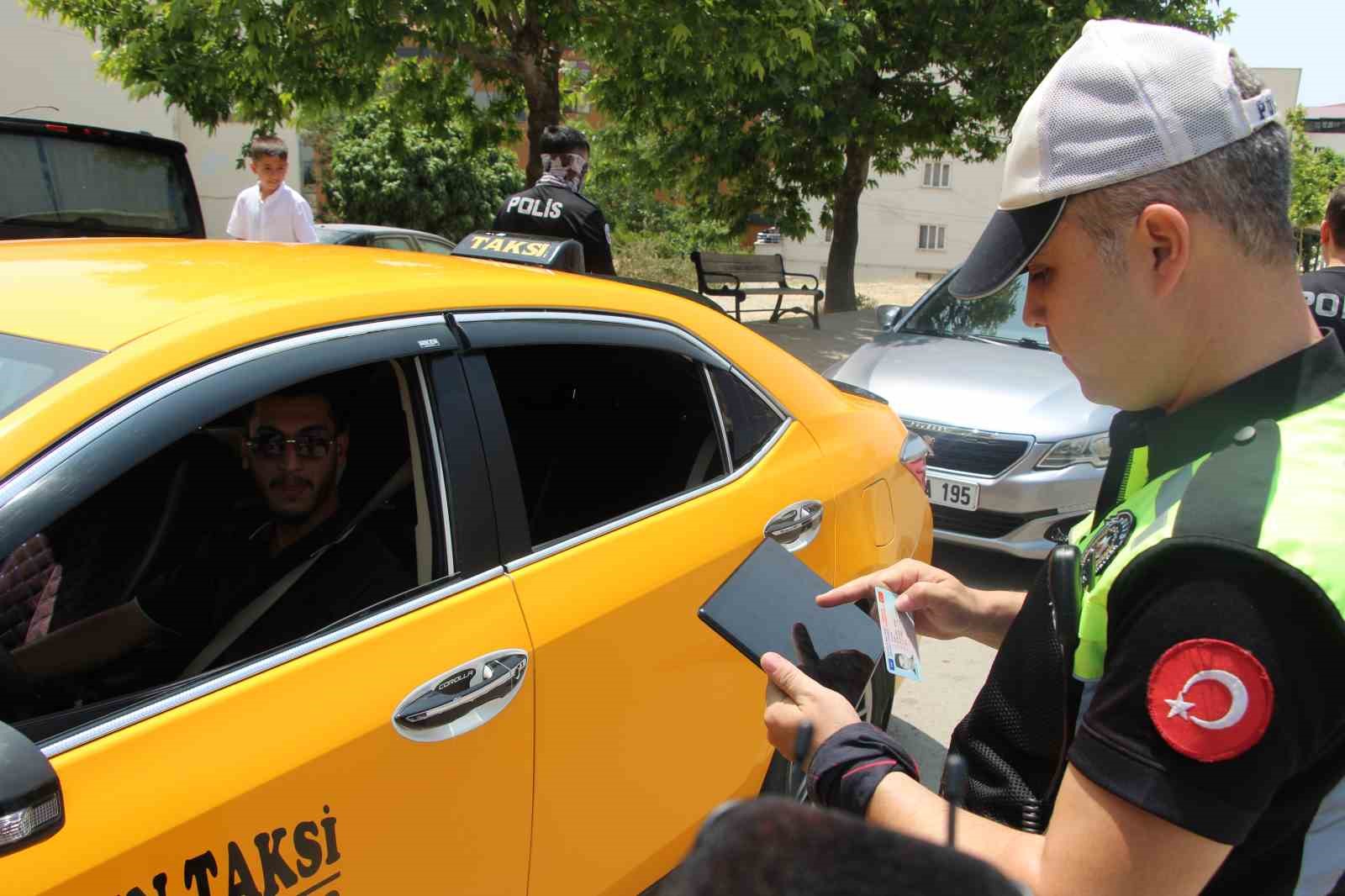 sirnakta-kurban-bayraminda-trafik-ve-asayis-uygulamasi