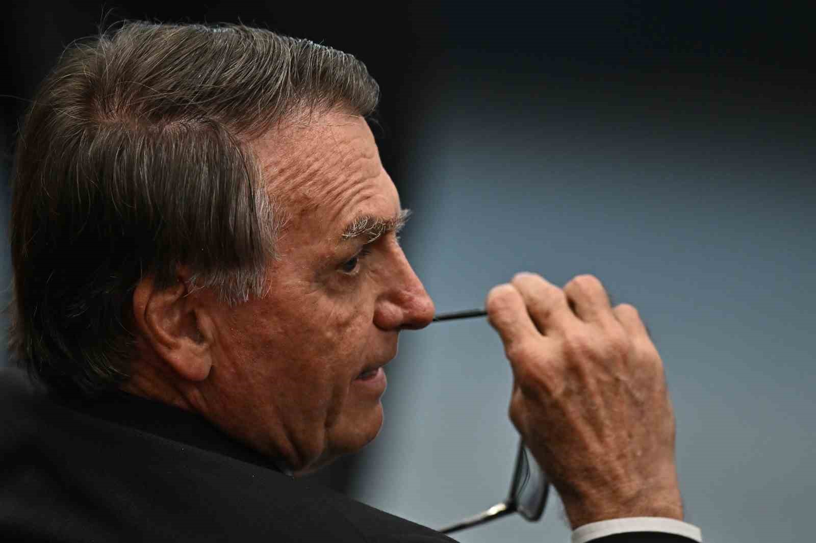 brezilyanin-eski-devlet-baskani-bolsonaro-darbe-girisimi-suclamasiyla-ilk-kez-hakim-karsisina-cikti