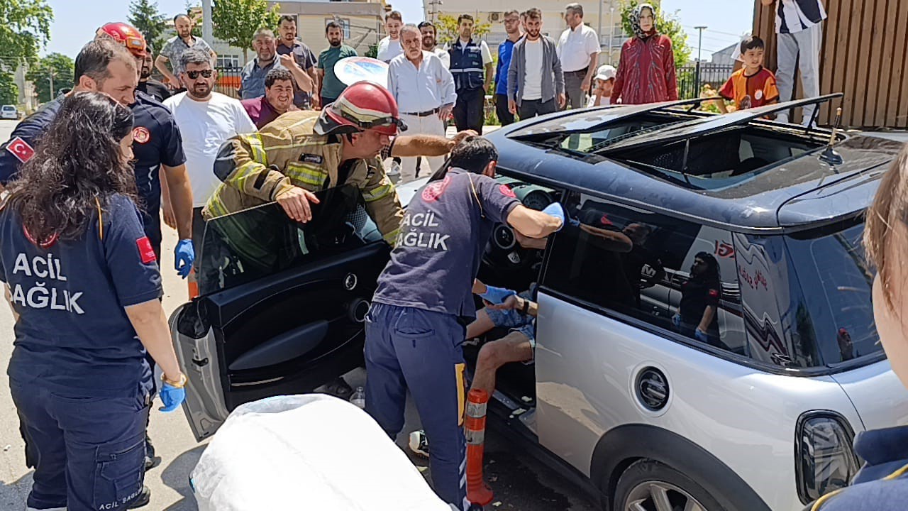 direksiyon-basinda-nobet-gecirdi-bariyerlere-carparak-durabildi