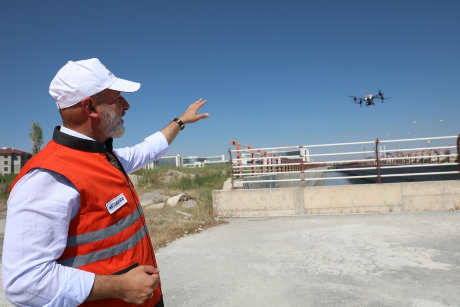 kocasinan-belediyesi-drone-ile-tum-acik-alanlari-ilacliyor