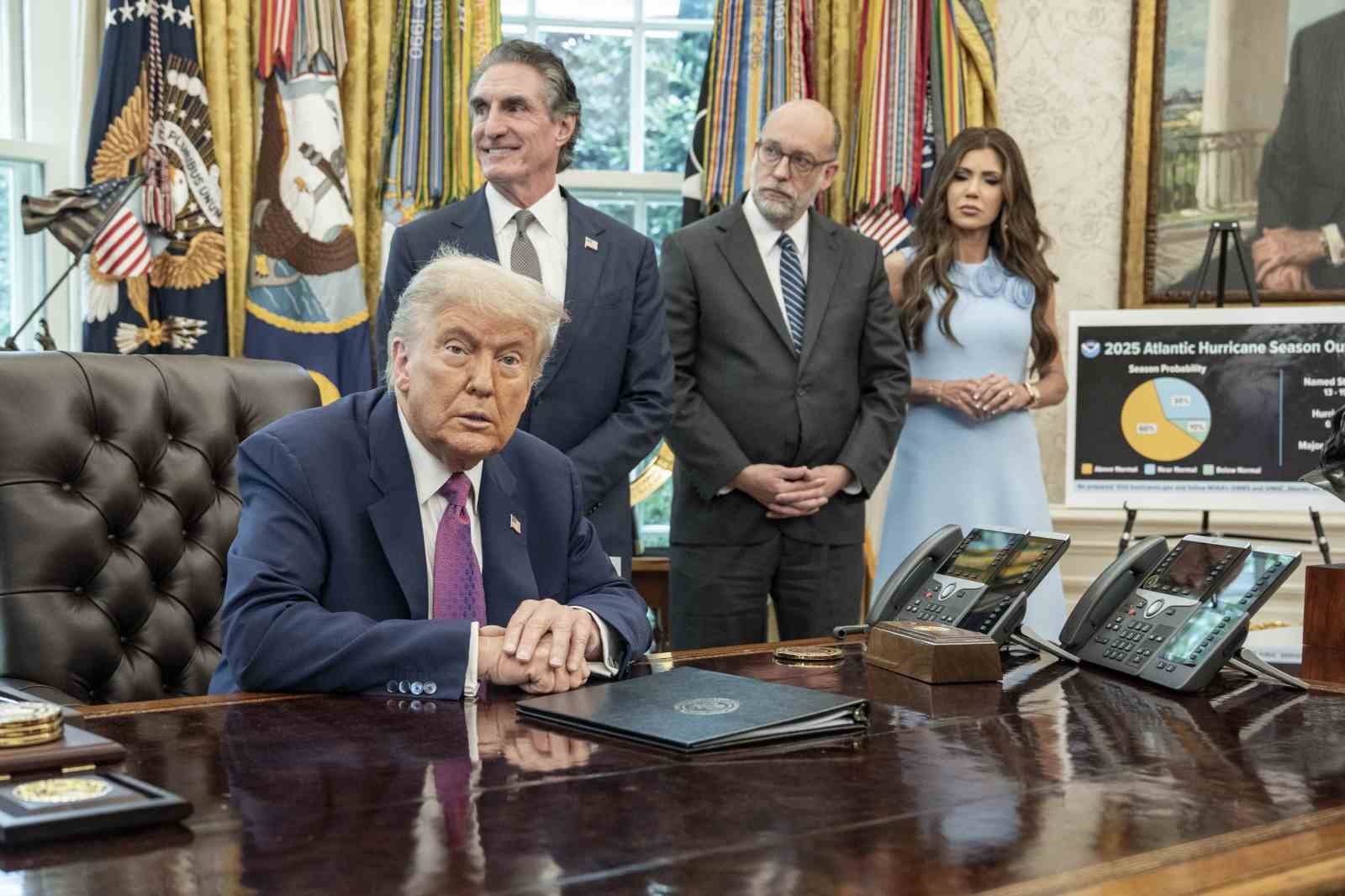 trumpin-californianin-federal-egitim-fonlarini-kesmeyi-degerlendirdigi-iddiasi