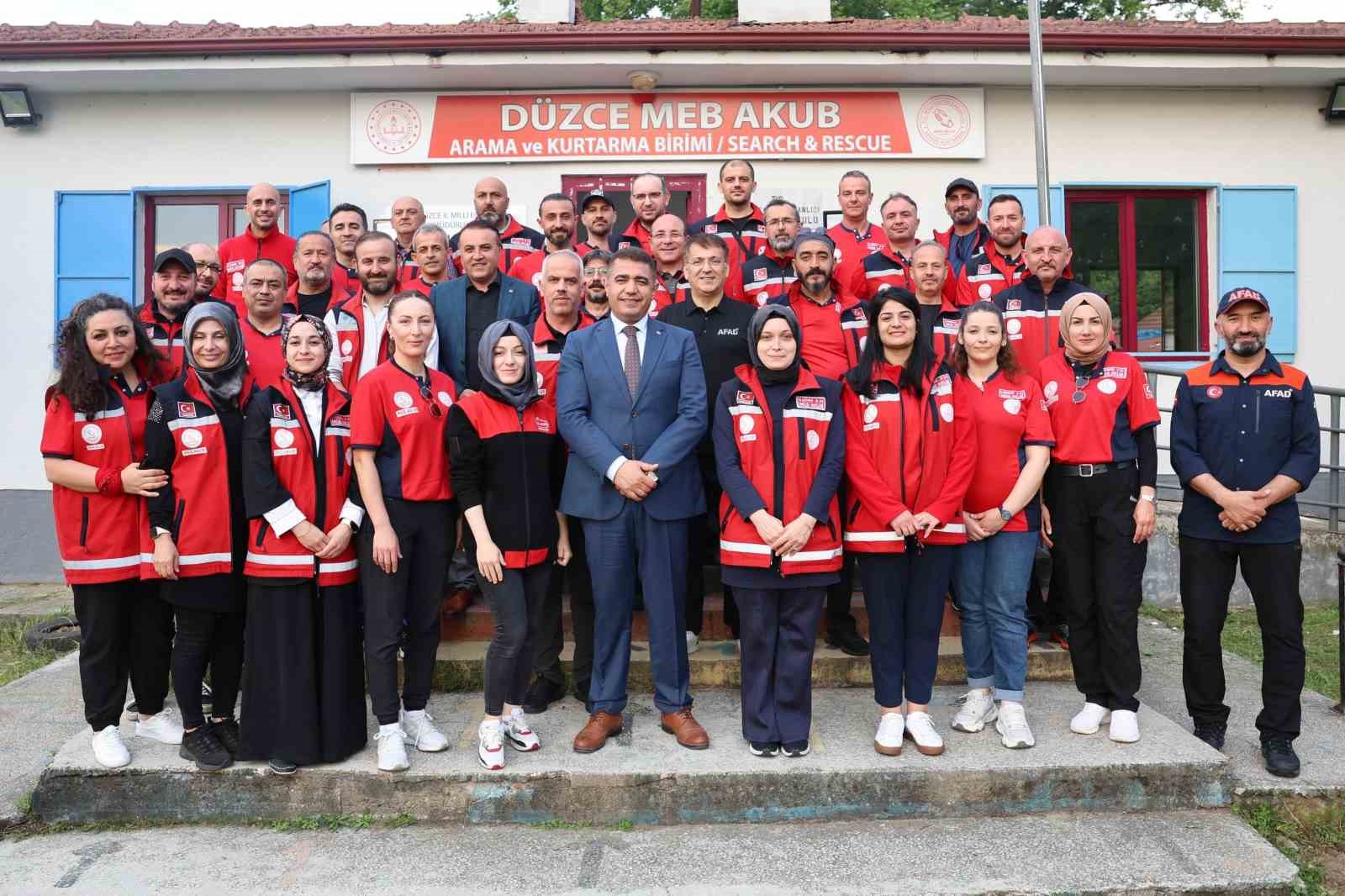 arama-kurtarma-ekibi-yeni-binasina-tasindi