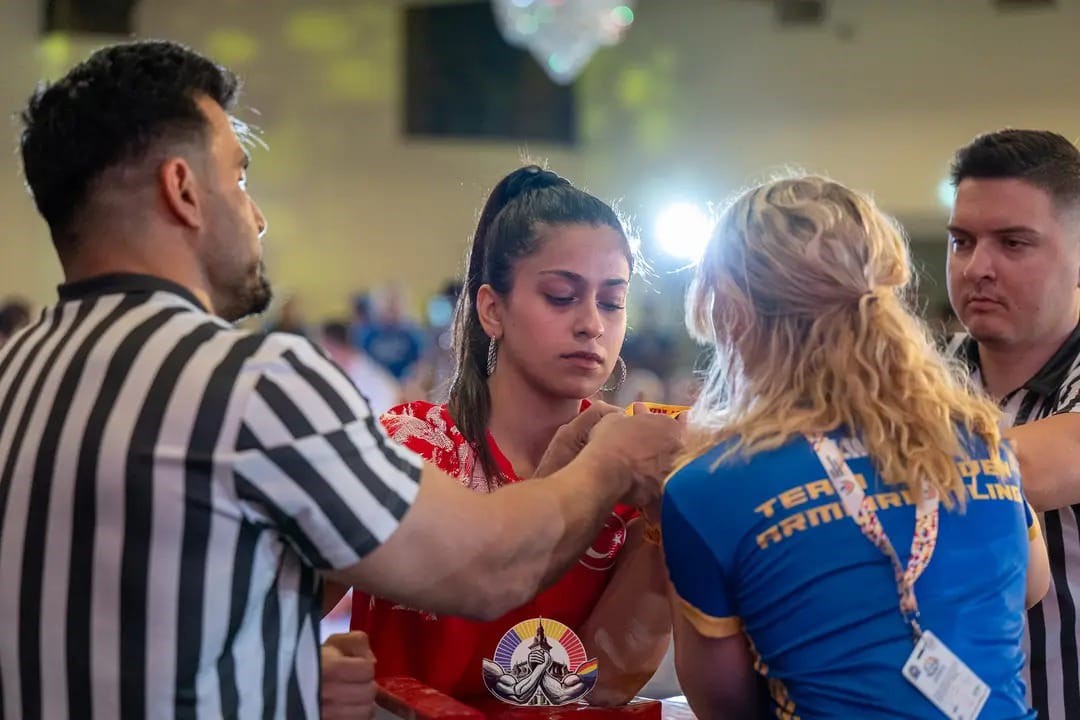 eskisehirli-sporcunun-bilegi-avrupada-bukulmedi