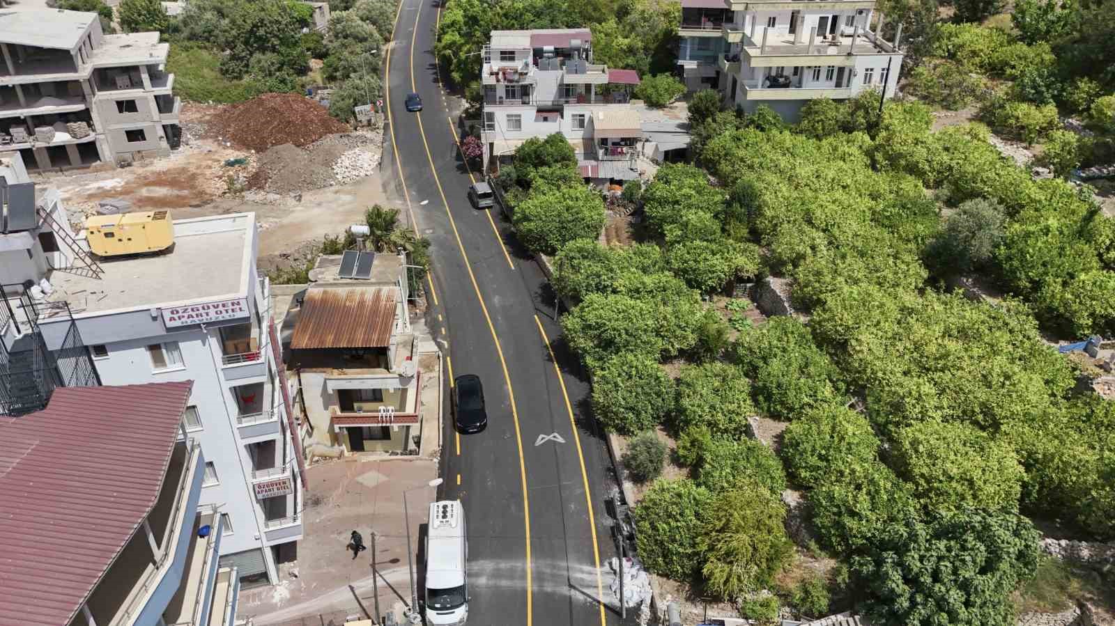 mersin-buyuksehir-silifke-atakentte-cadde-ve-sokaklari-yeni-yuzune-kavusturdu