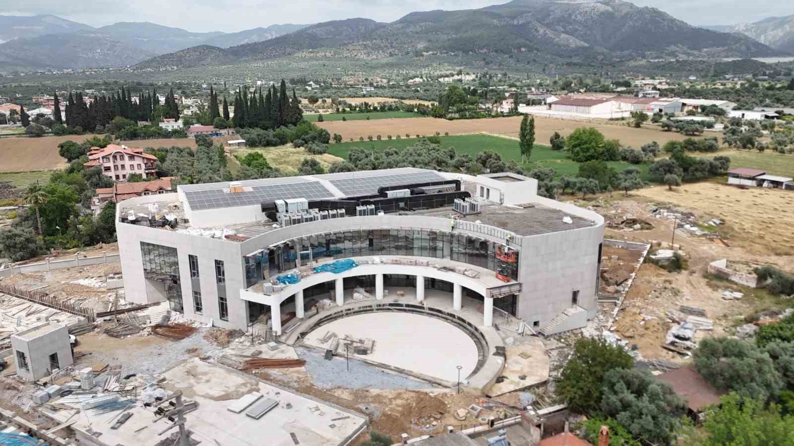 milas-kultur-merkezinin-yuzde-77si-tamamlandi