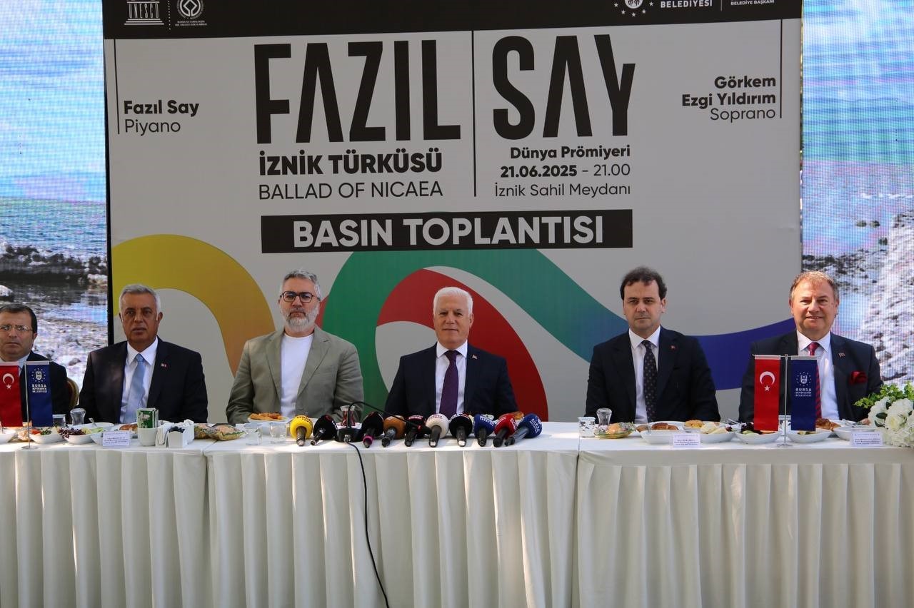 fazil-saydan-iznike-ozel-turku