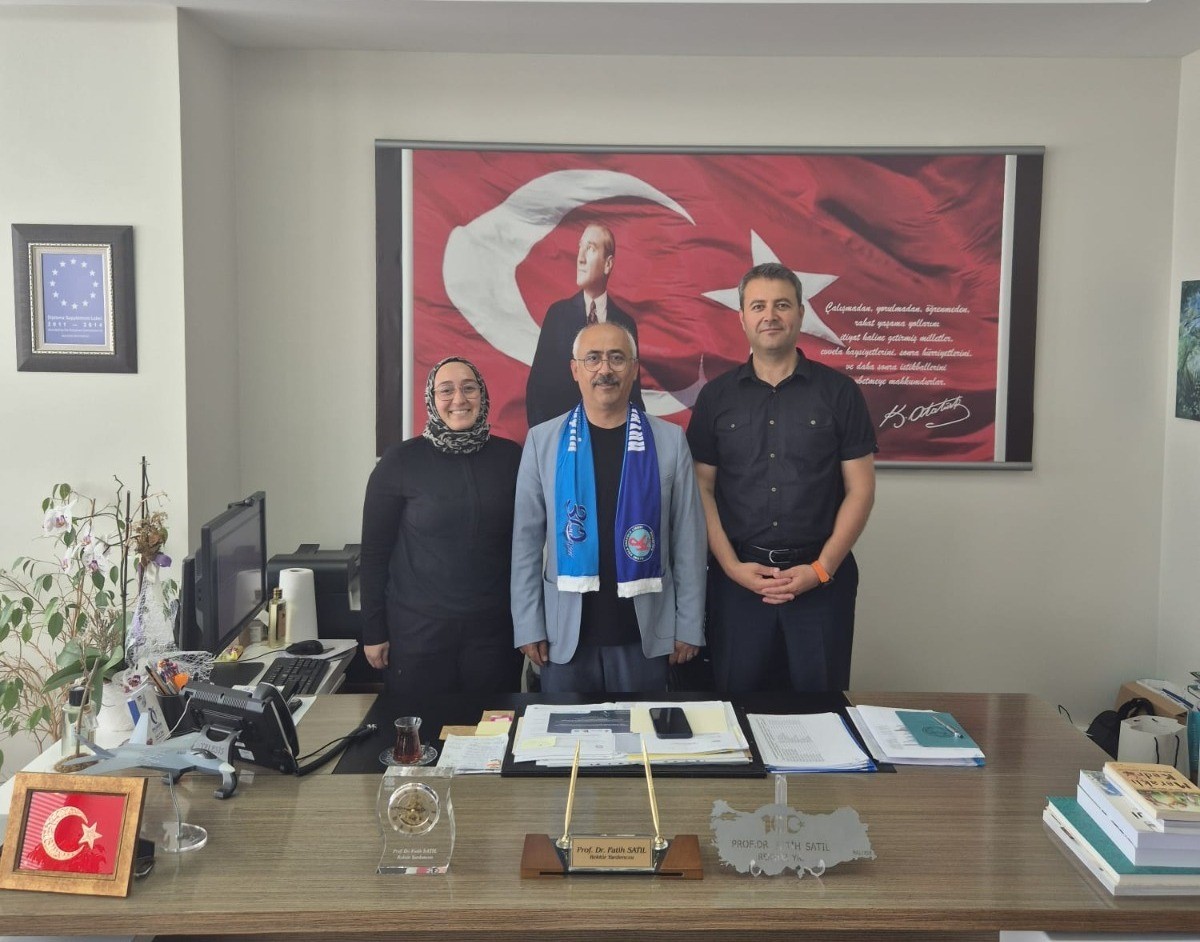 lise-ogrencilere-balikesir-universitesinden-bilimsel-egitim-destegi