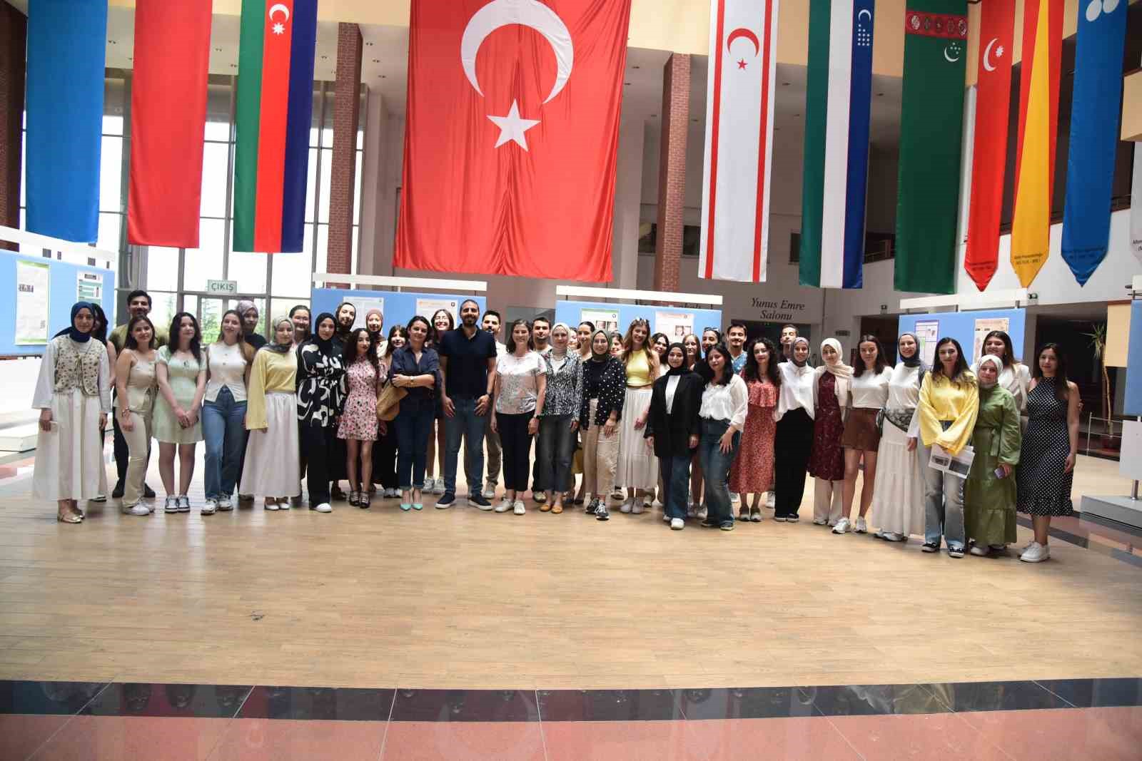 sbfden-dudak-damak-yariklari-ve-kraniyofasiyel-anomaliler-poster-sunum-etkinligi