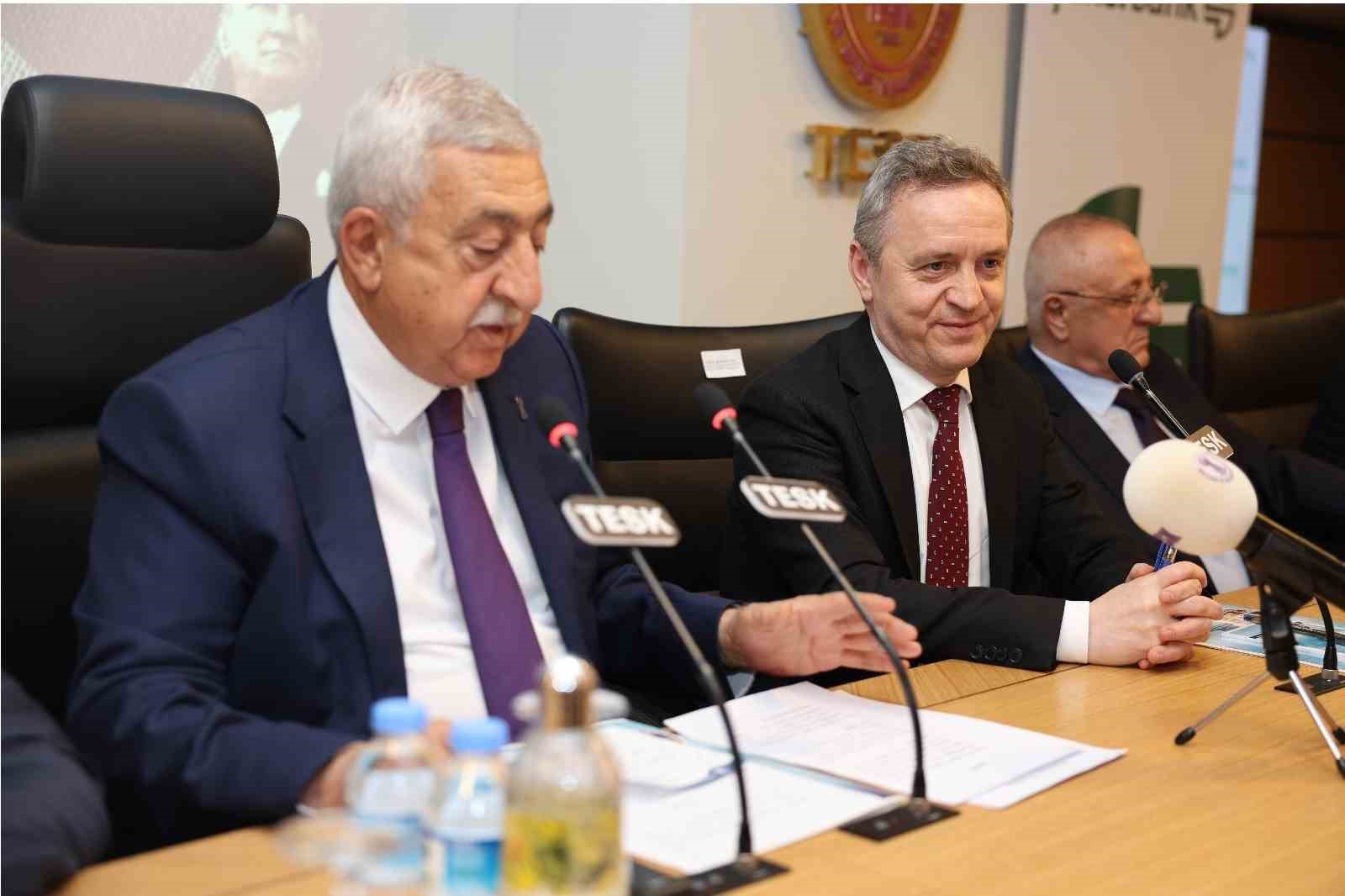sekerbank-ve-teskten-esnafa-finansman-destegi