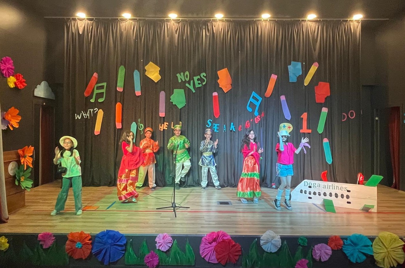 adiyaman-doga-kolejinde-dil-festivali-coskusu