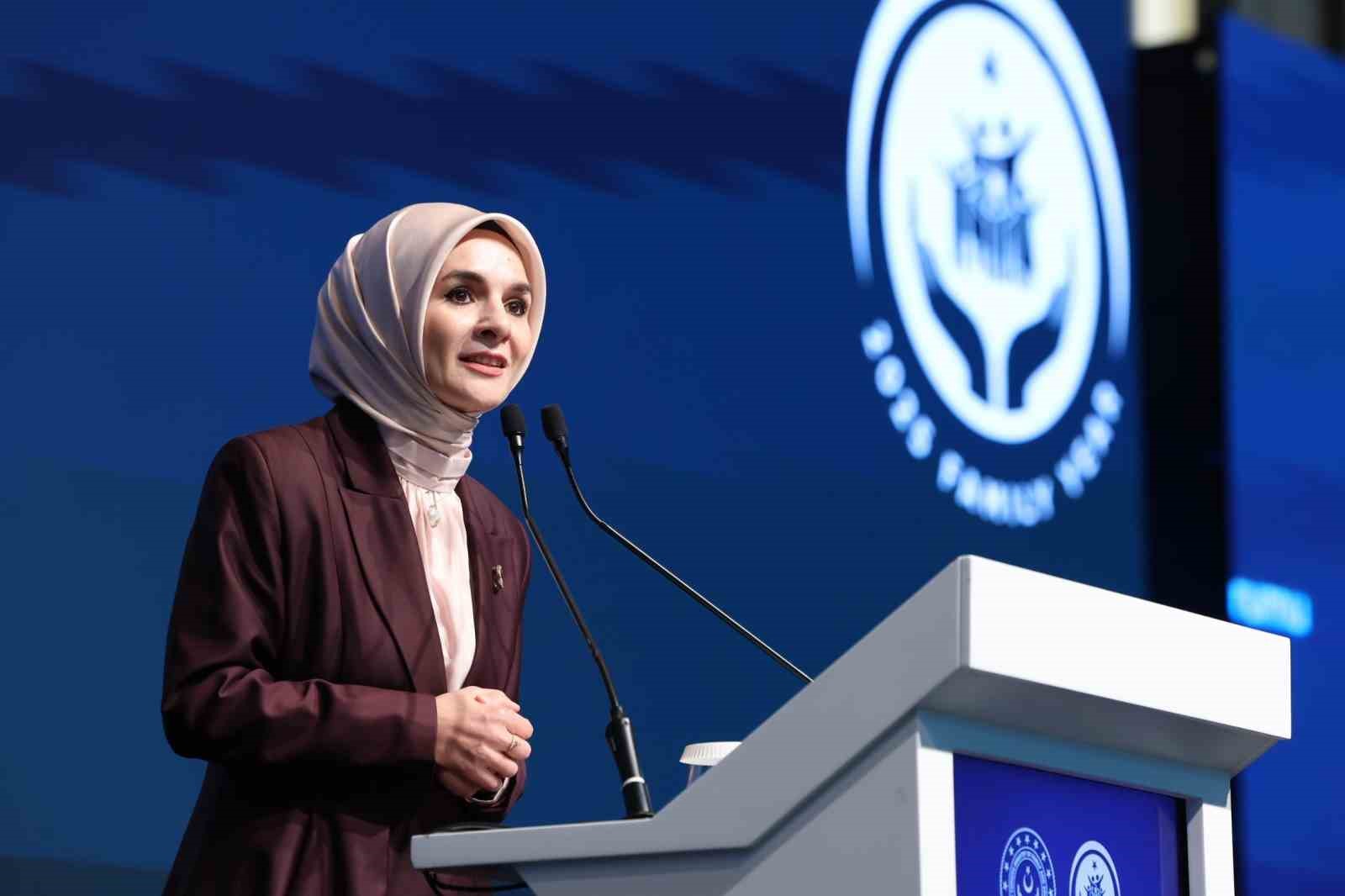 aile-ve-sosyal-hizmetler-bakani-goktas-erzincana-geliyor
