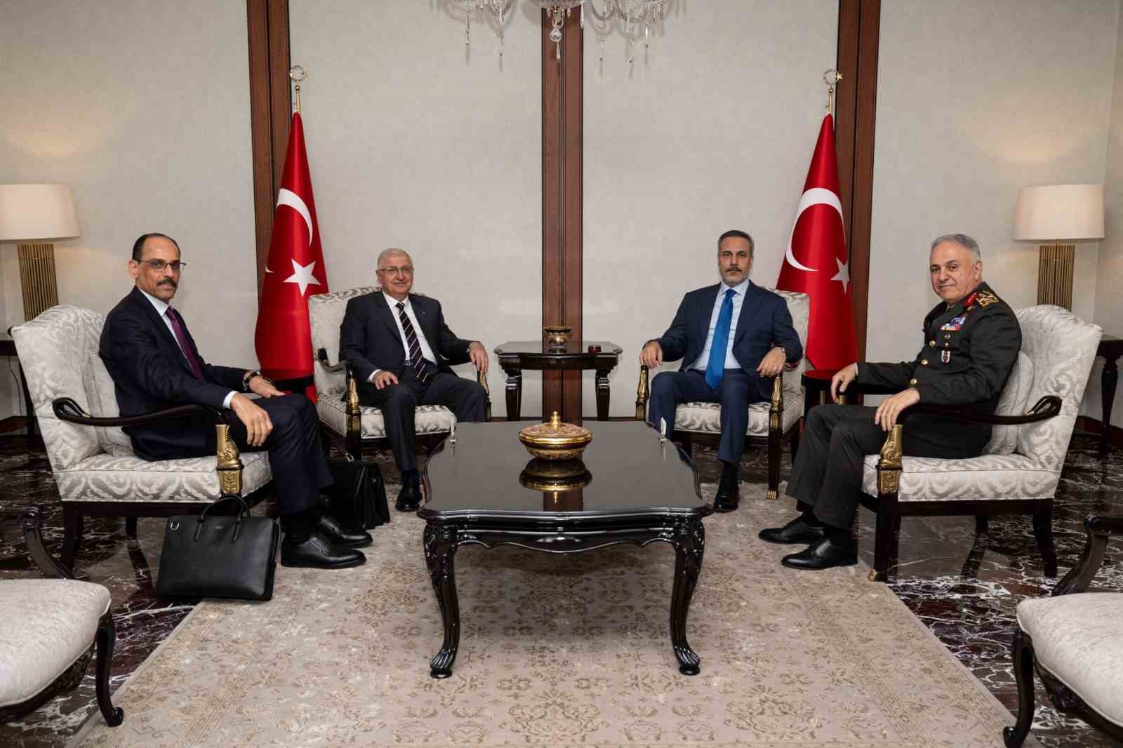 fidan-guler-gurak-ve-kalin-disisleri-bakanliginda-bir-araya-geldi
