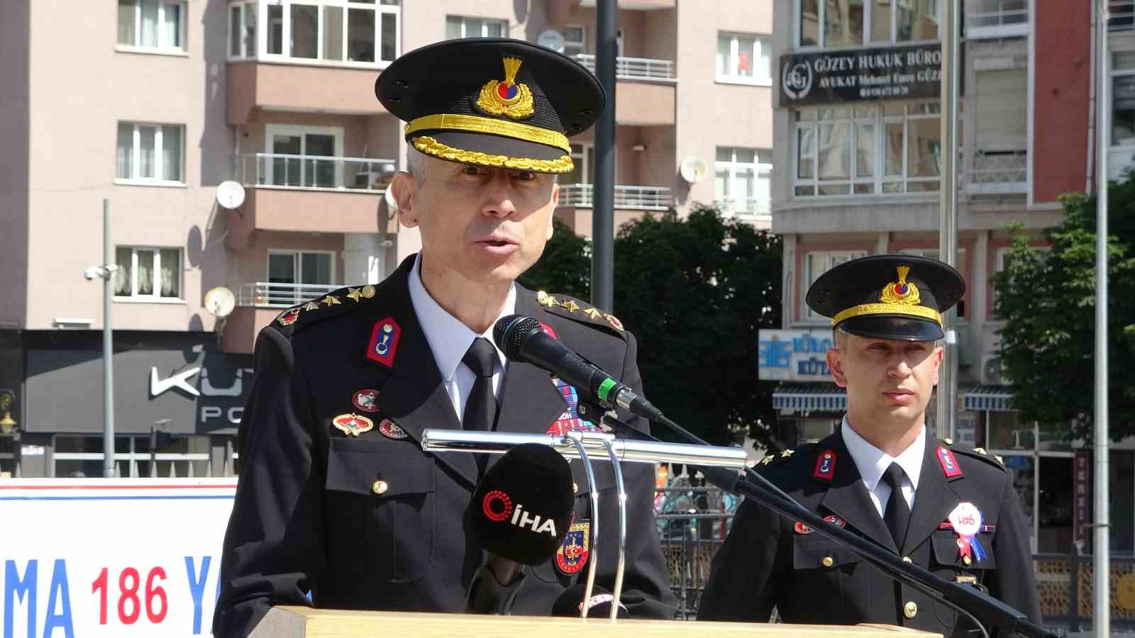 albay-vedat-kultur-jandarma-gorev-yaptigi-her-noktada-turkiyenin-gucu-ve-teminati-olmustur