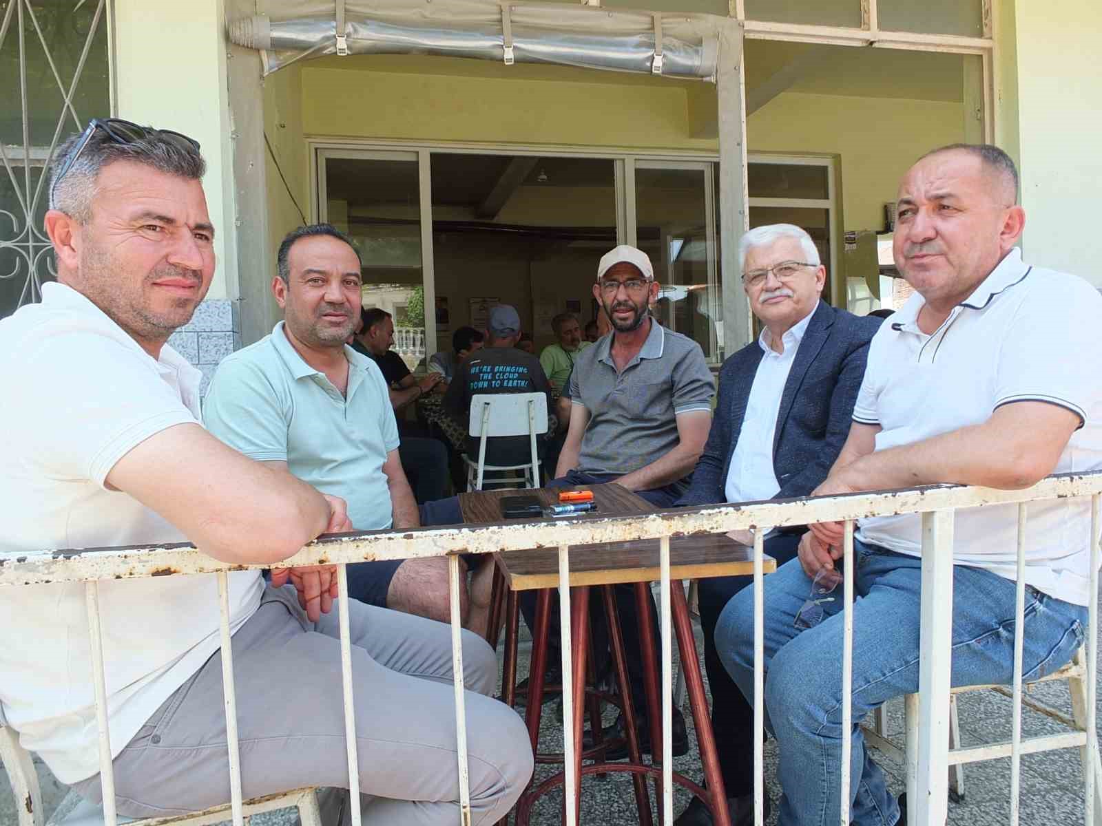 burhaniyede-sarkoy-hayri-yuzlerce-vatandasi-bulusturdu