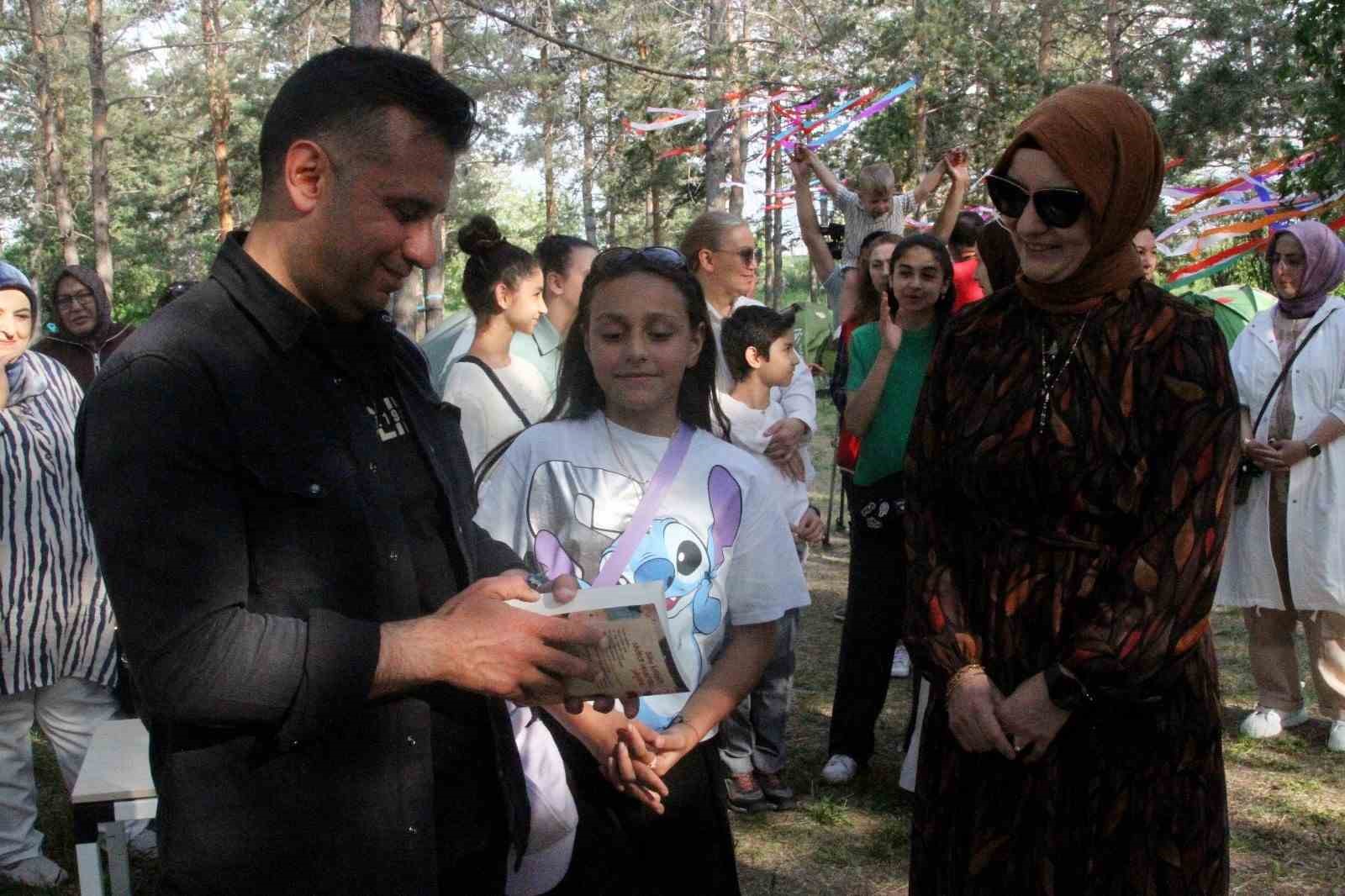 ekranlar-kapandi-kalpler-acildi-erzurumda-ailemle-dijital-detoks-gunu