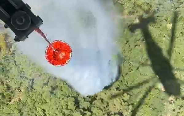 germencikteki-orman-yangina-6-helikopter-ile-mudahale-ediliyor