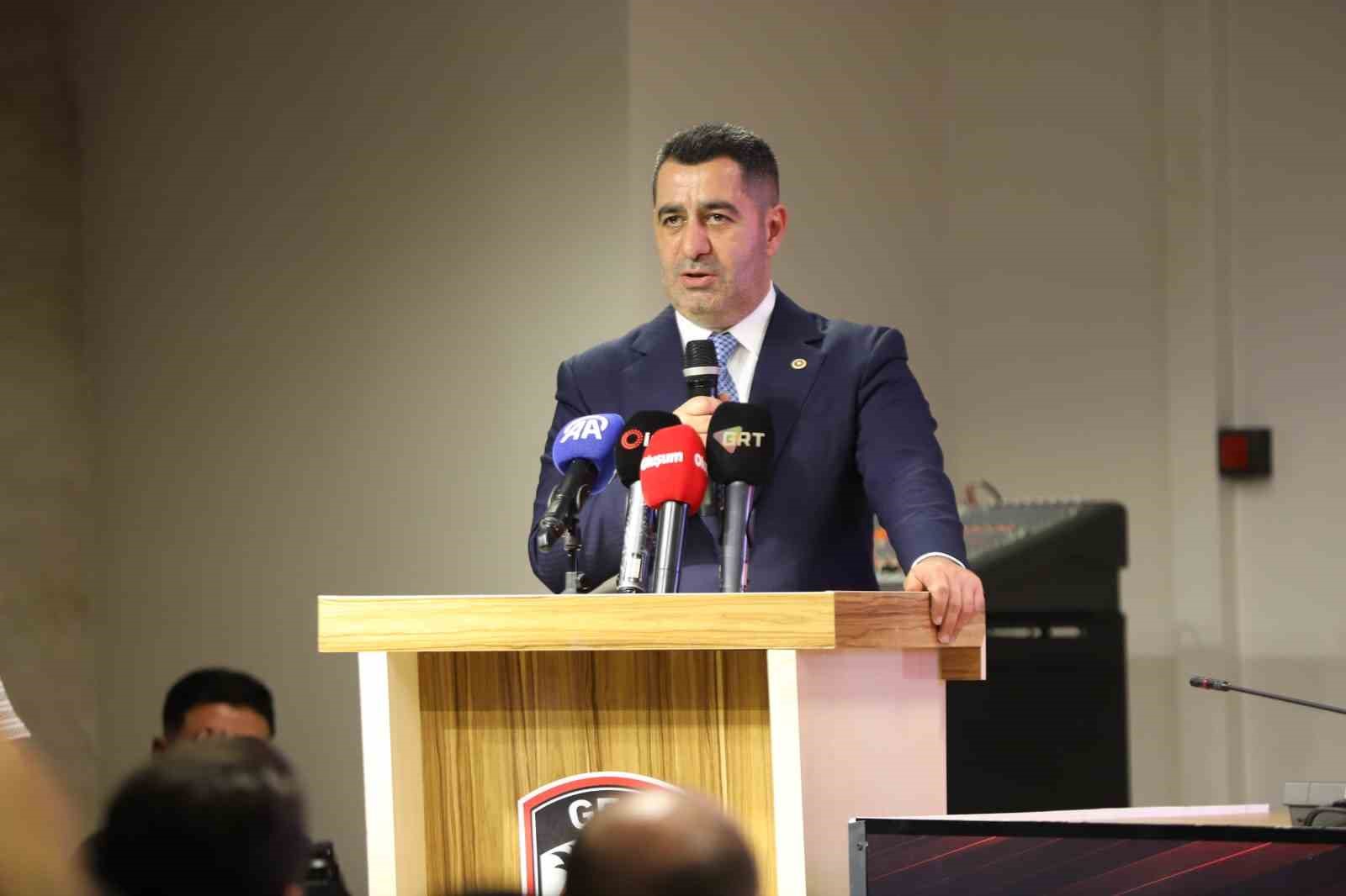 milletvekili-bozgeyikten-gaziantep-fkya-destek-cagrisi