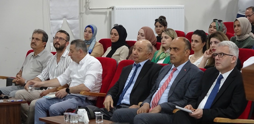 tavsanlida-erasmus-proje-egitimiyle-uluslararasi-isbirligi-gucleniyor