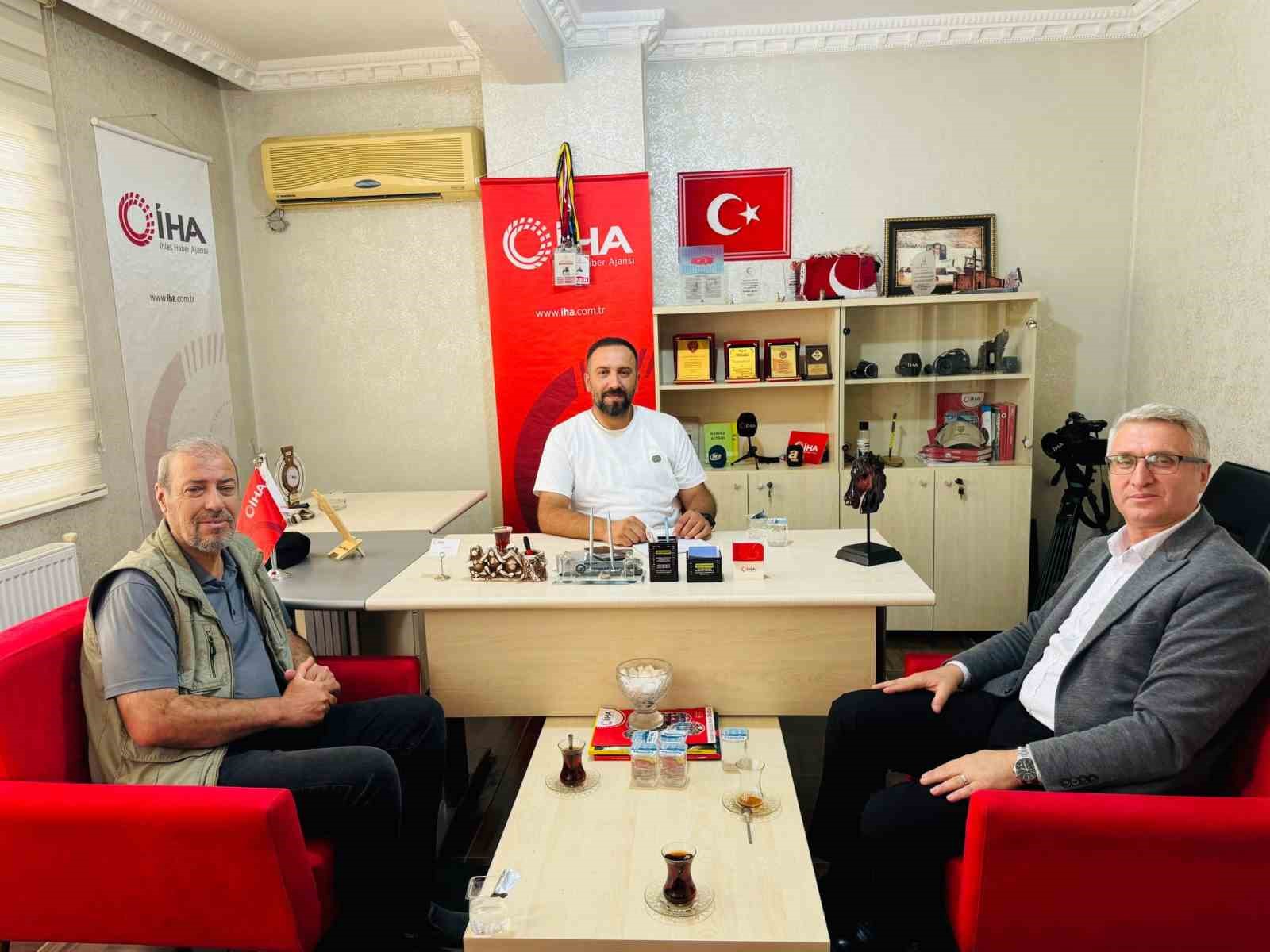 batman-milli-egitim-muduru-ciger-172-bin-ogrenciyle-sehrin-tamamina-hizmet-veriyoruz