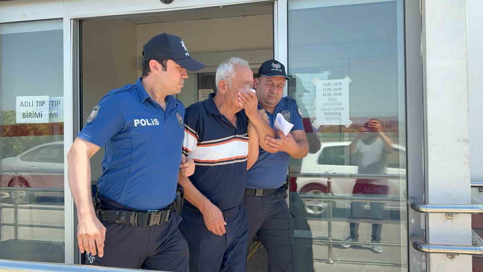 emekli-hakimin-otobuste-bir-kadini-taciz-ettigi-iddiasi